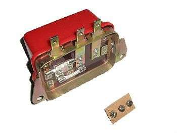 REGULADOR ALTERNADOR PE 504 DIESEL P/LAMPARA