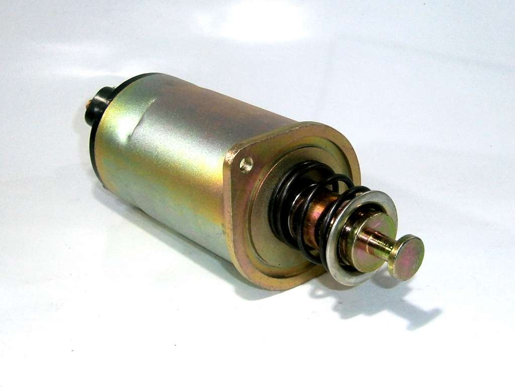 Solenoide de arranque Nikko 24V con 2 tornillos