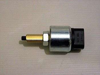 Interruptor de Freno Suzuki Vitara/Baleno