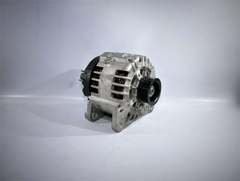ALTERNADOR RE FLUENCE/TRAFIC/NI VERSA PK 120A VALEO