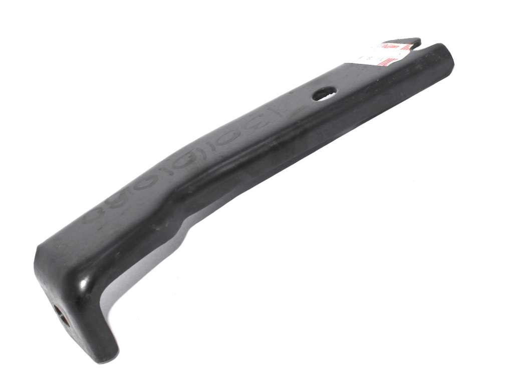 Soporte de paragolpes trasero