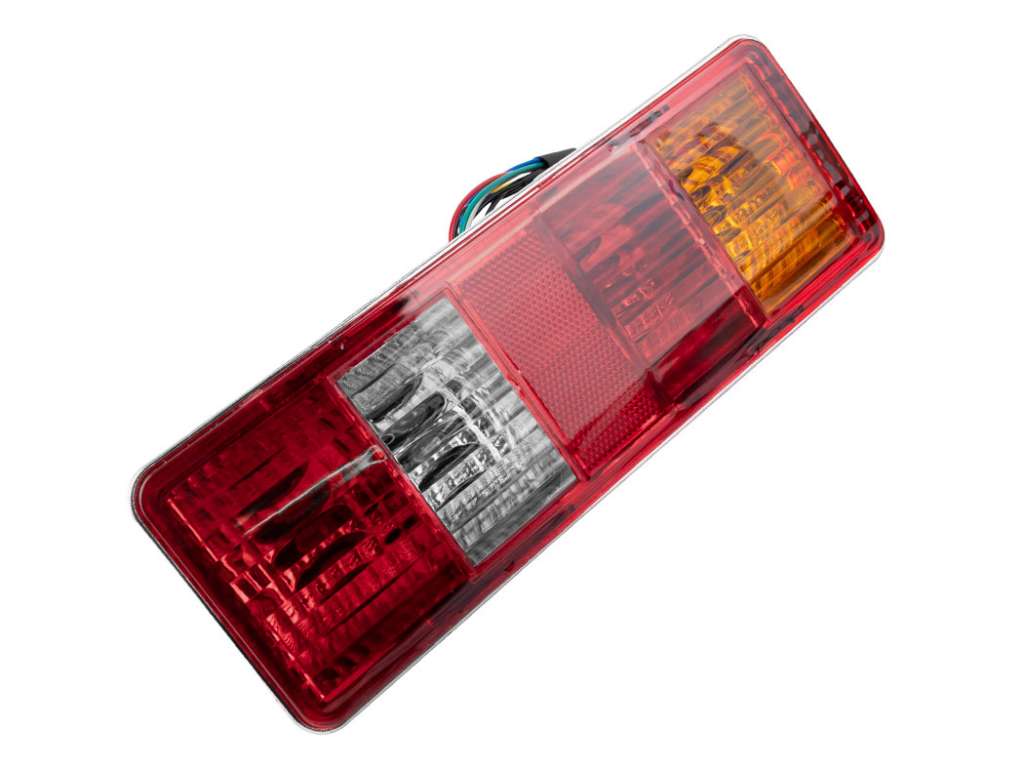 Faro trasero izquierdo