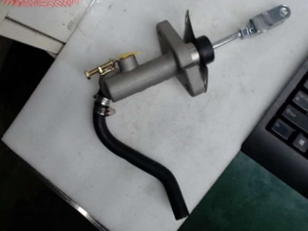 Bomba de embrague