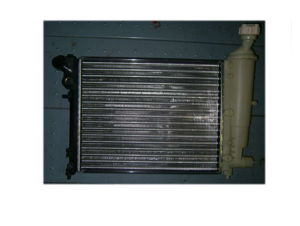 Radiador de agua para Peugeot 106 y Citroën Saxo a nafta