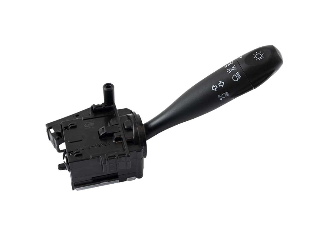 Llave de luces y limpiaparabrisas bajo volante