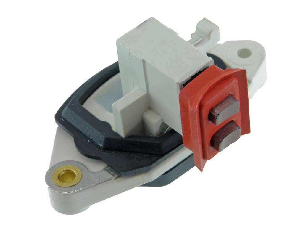 REGULADOR ALTERNADOR BOSCH CASE 12V.