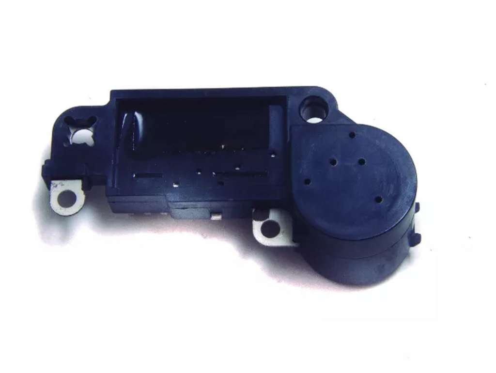 REGULADOR ALTERNADOR HITACHI IS AMIGO 12V.