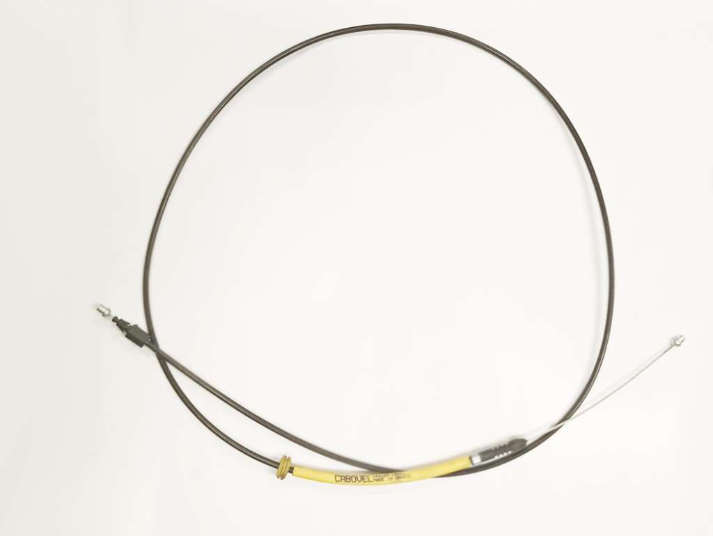 Cable de apertura de capot