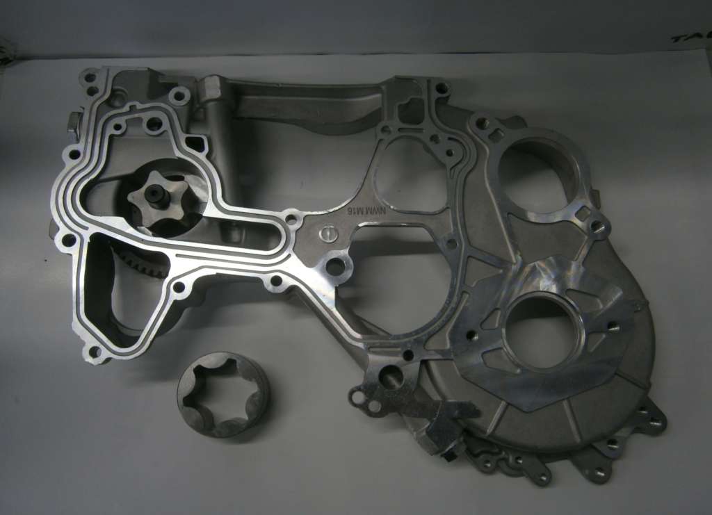 BOMBA ACEITE TO HILUX 2.5 MOTOR 2KD