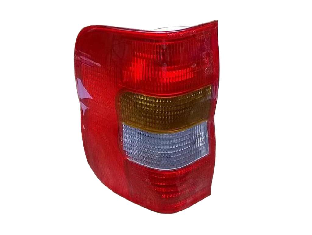FARO TRASERO GM CORSA COMBO 93/01 IZQ.