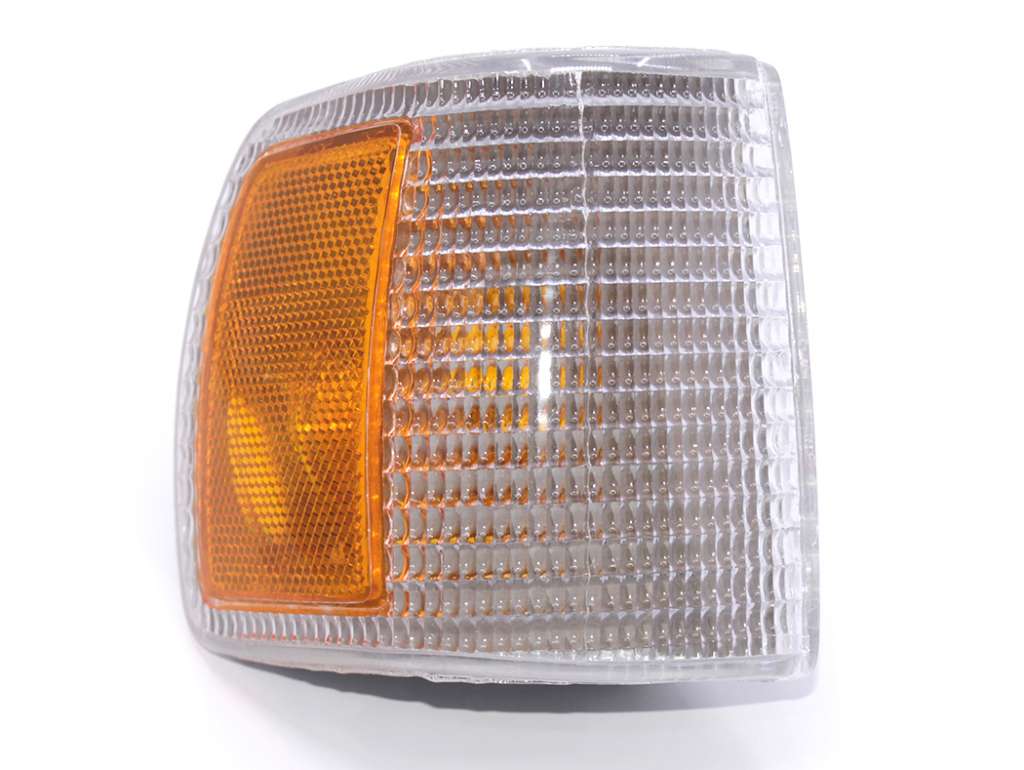 FARO SEÑALERO VW GOL/ETC. 91/95 CRISTAL ARTEB/CIBIE DER