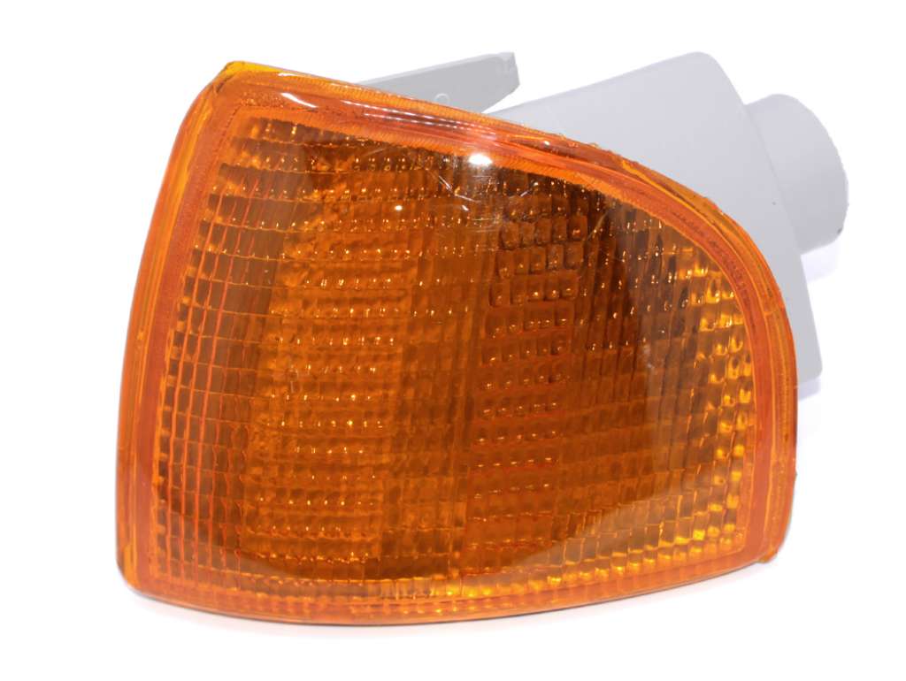 FARO SEÑALERO VW GOL/ETC. 95/99 AMBAR ARTEB IZQ.